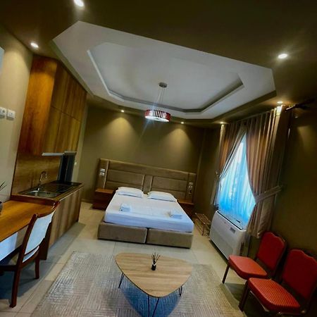 Alb Apartments Tirana Esterno foto
