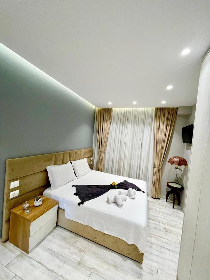 Alb Apartments Tirana Esterno foto